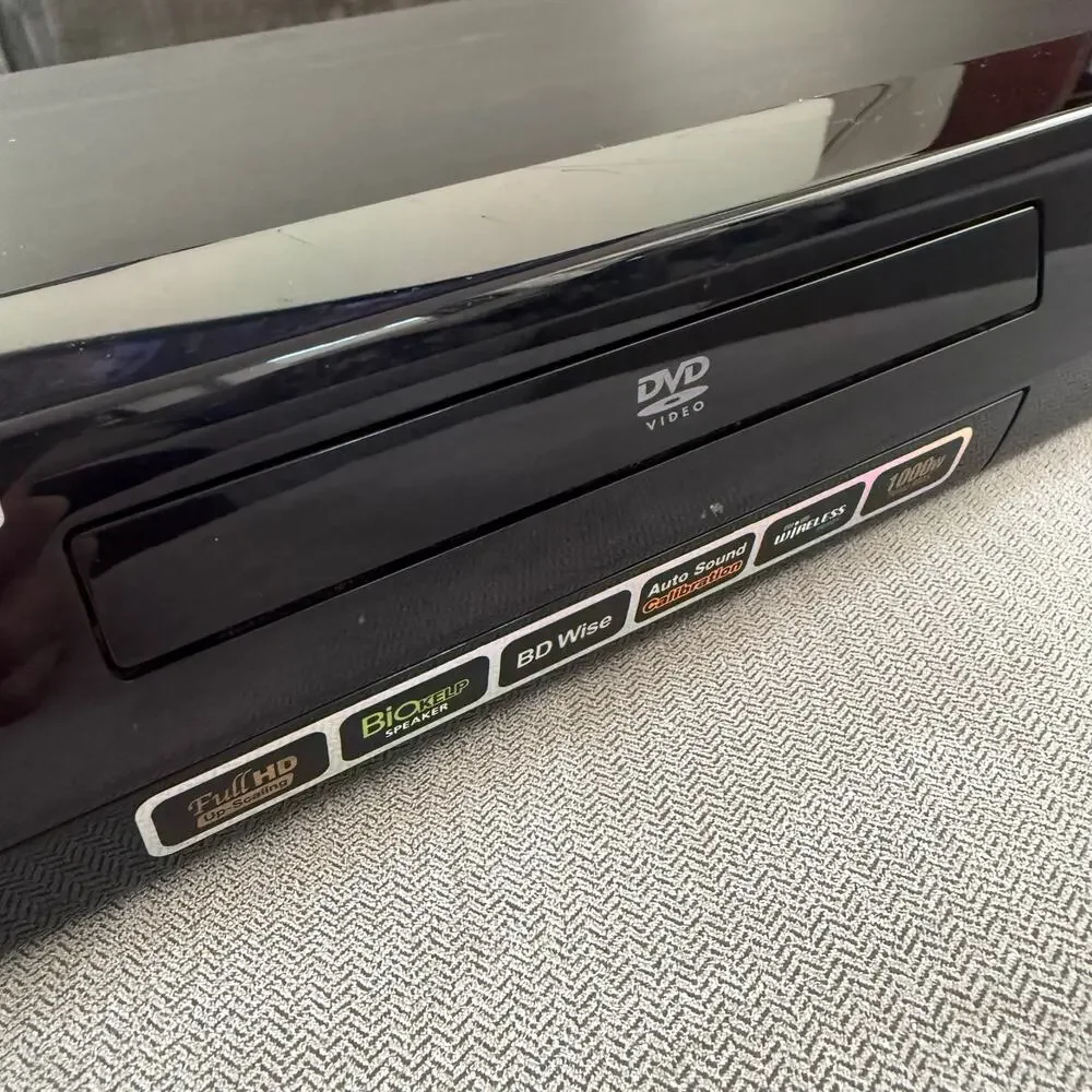 Samsung HT-Z320 DVD Home Theater Receiver Main Unit Powers On No Remote